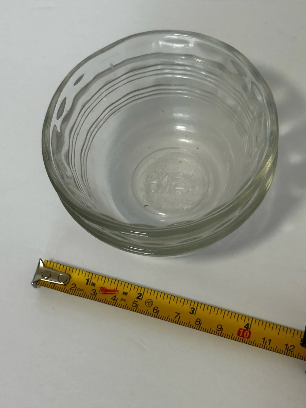 Pyrex transparent glass